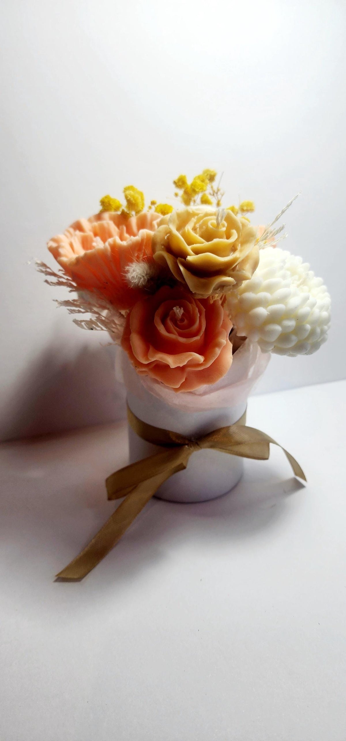 Candle Bouquet - Small Hat Box