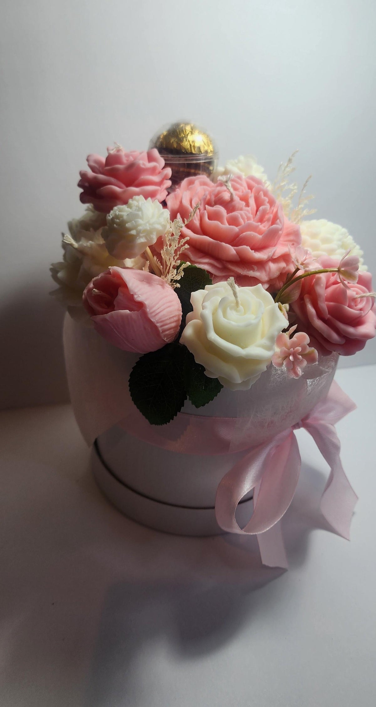 Candle Bouquet - Large Hat Box