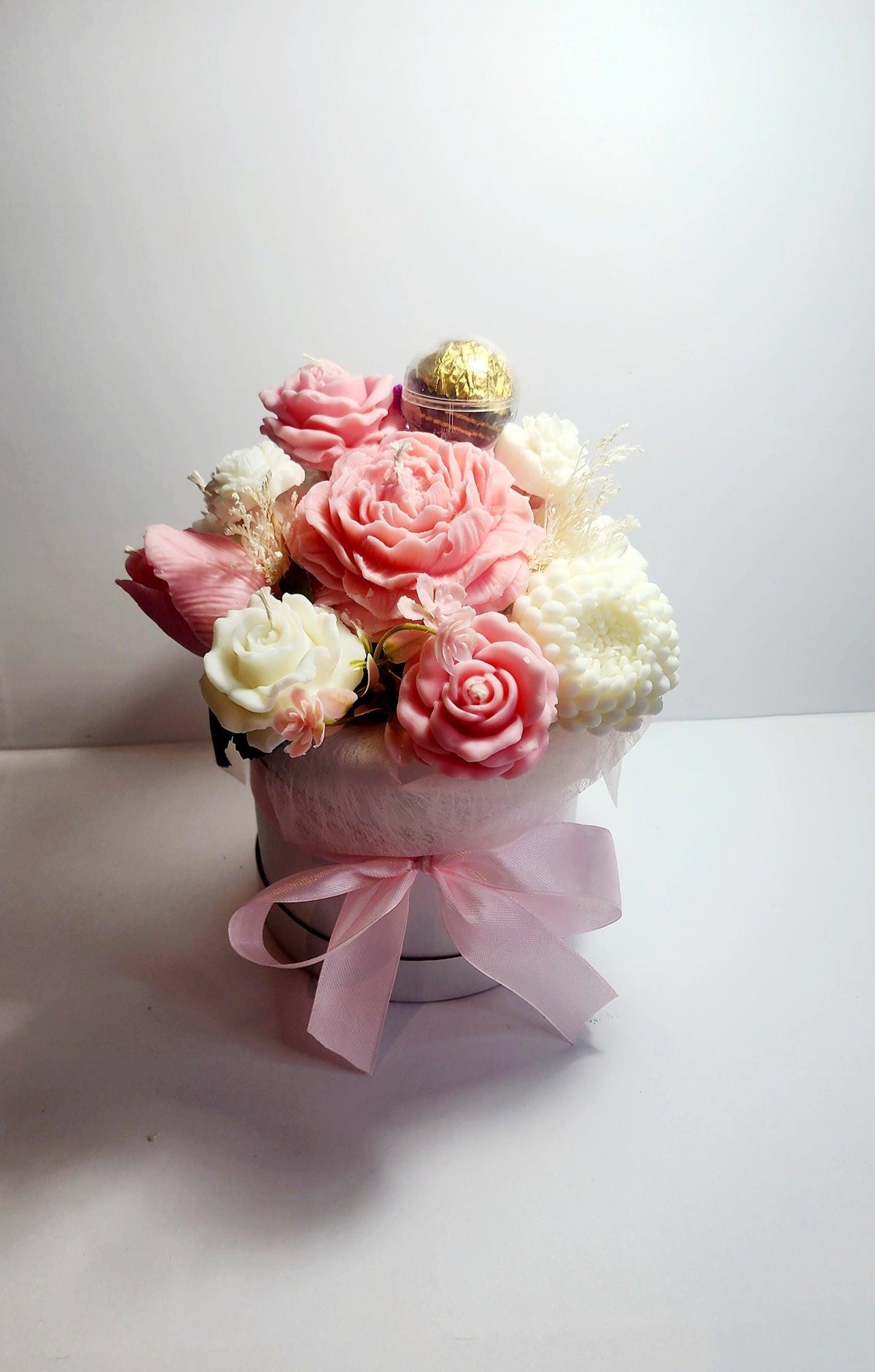 Candle Bouquet - Large Hat Box