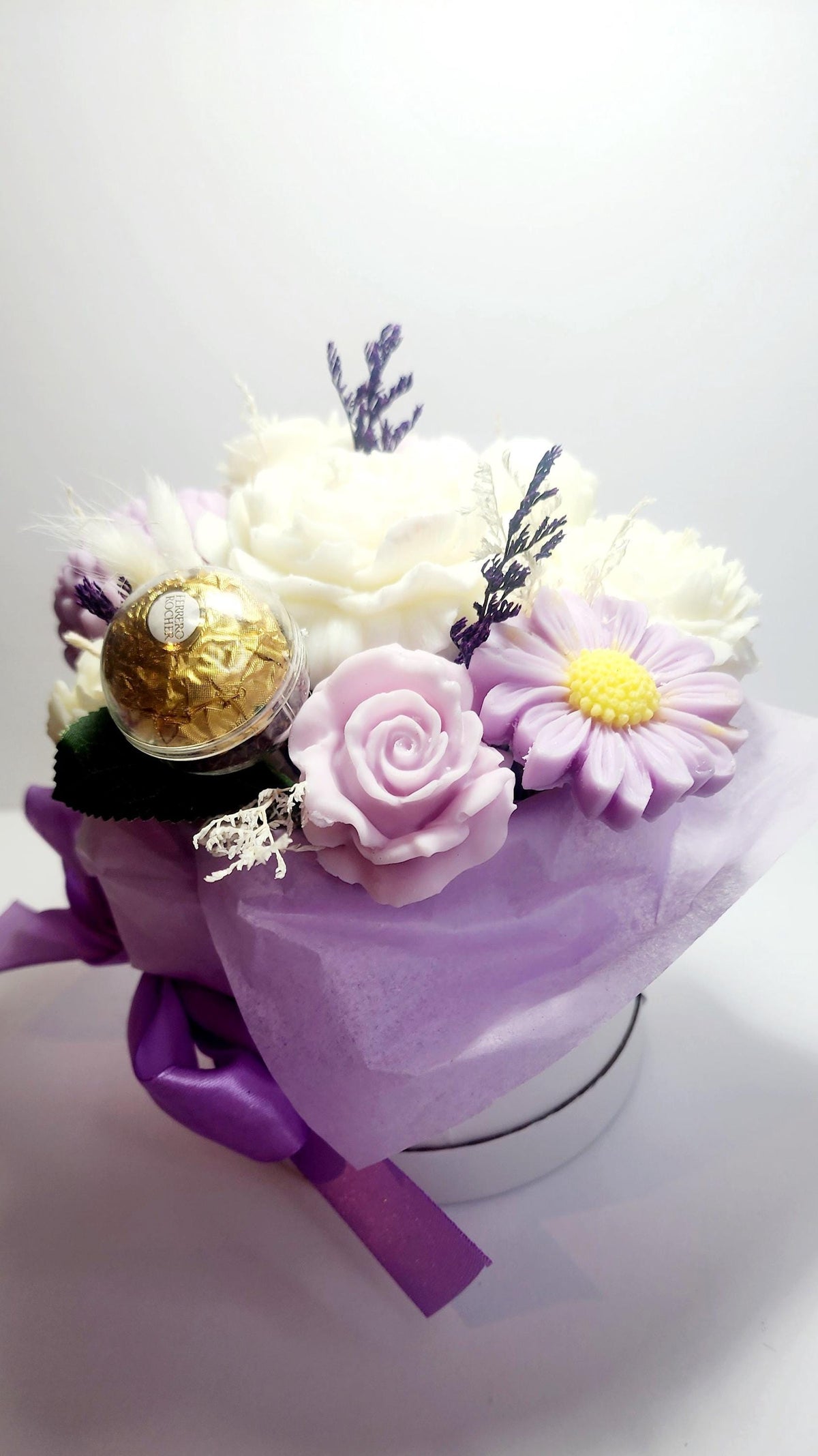 Candle Bouquet - Large Hat Box