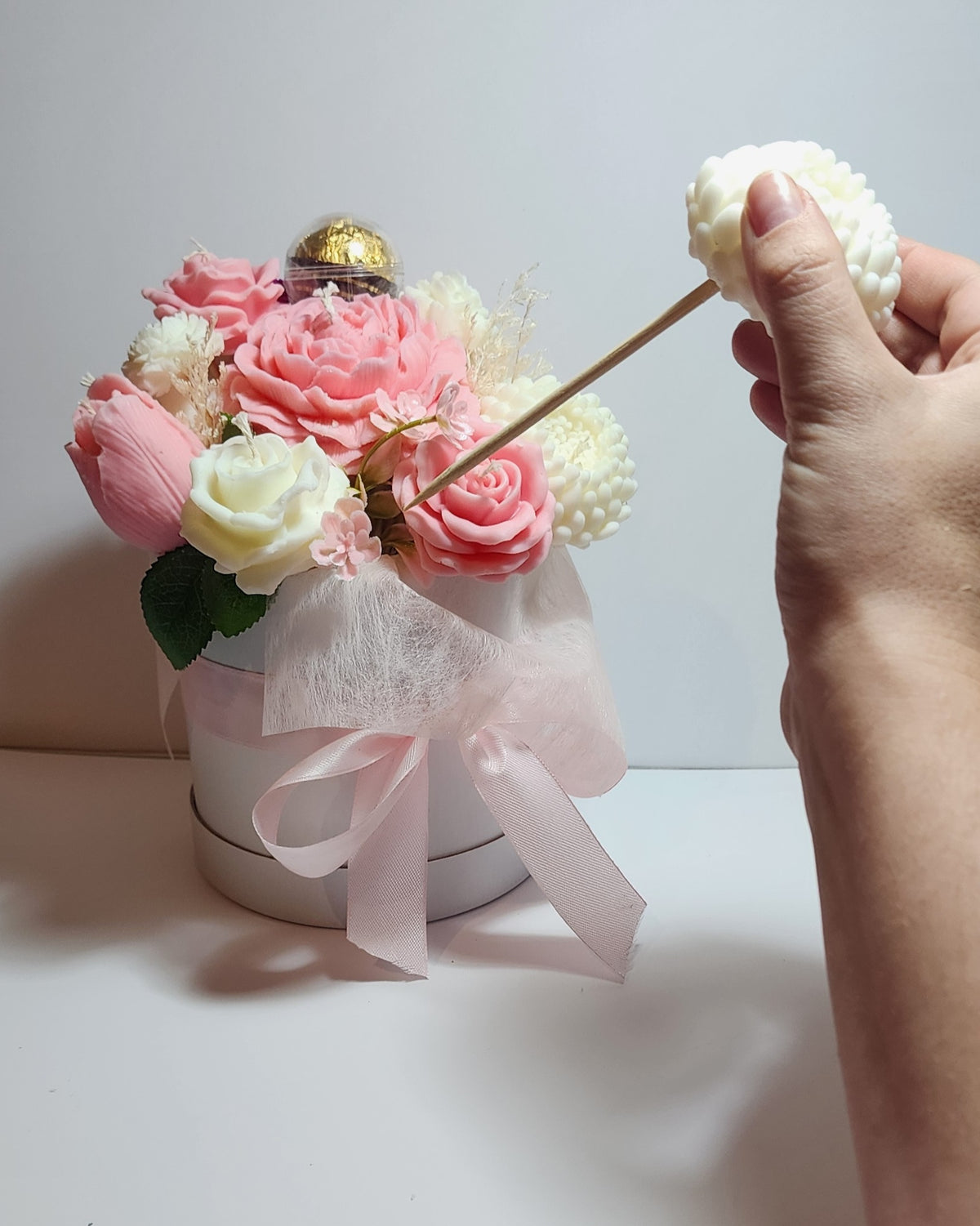 Candle Bouquet - Large Hat Box